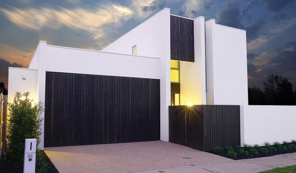 Derbyshire-Clarendon-Exterior