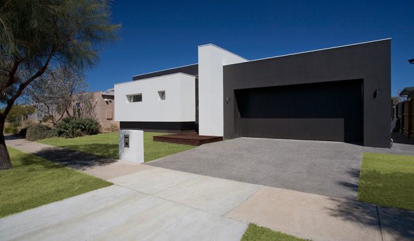 Derbyshire-Torquay-01